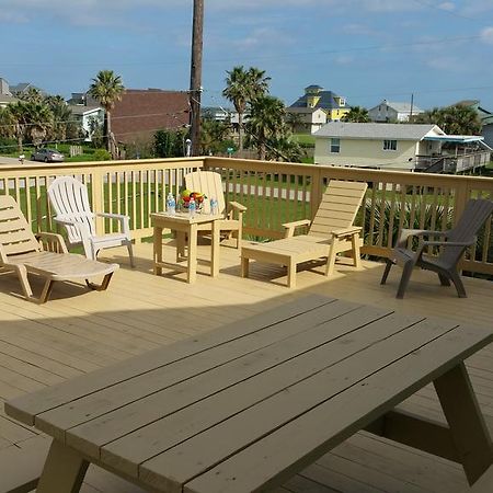 Private Beach -- Away From The Crowds - Ocean Views -Short Drive To Moody Gardens, Schlitter Bahn, Pleasure Pier Galveston Extérieur photo