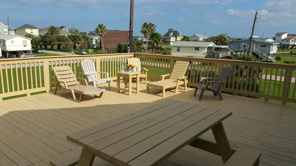 Private Beach -- Away From The Crowds - Ocean Views -Short Drive To Moody Gardens, Schlitter Bahn, Pleasure Pier Galveston Extérieur photo
